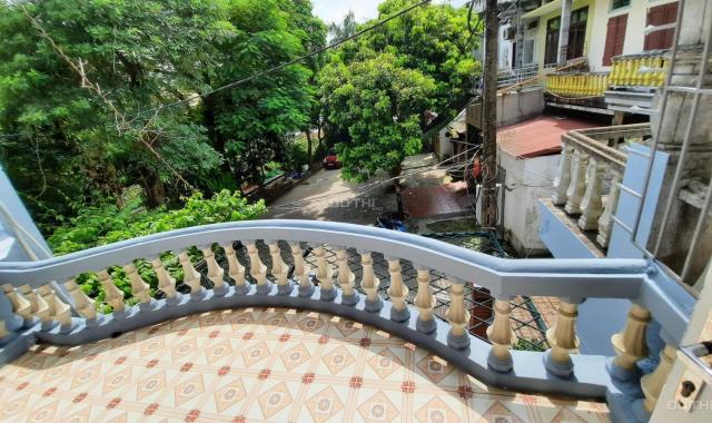 Cho thuê nhà nguyên căn 2 tầng, 95m2, giá hấp dẫn ở Long Biên, Hà Nội