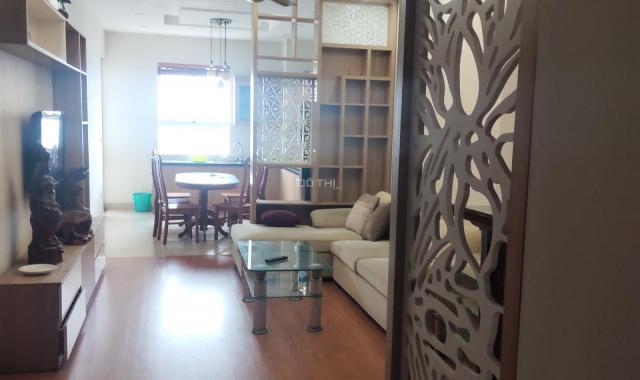 Cho thuê căn 2pn full nội thất tại KĐT Sài Đồng, 85m2, chỉ 8tr/tháng. Lh 0962345219