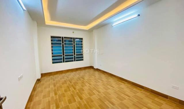 Bán nhà Phạm Ngọc Thạch phân lô 2 thoáng 40m2, 5 tầng 3.8 tỷ