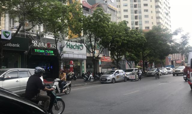Cần bán gấp nhà mặt phố Đỗ Quang, phố lõi KĐT Trung Hoà Nhân Chính. MT cực rộng gần 8m