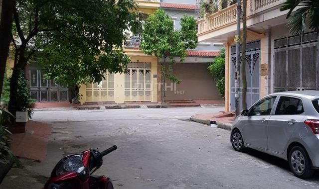 Chính chủ bán nhà 2 mặt thoáng, phân lô gần đường Ngọc Hồi, Thanh Trì, Hà Nội