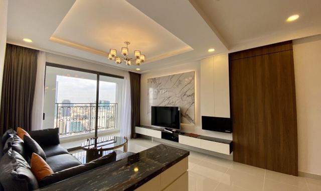 Bán căn hộ 3PN Saigon Royal, nhà nội thất đẹp, giá 11.5 tỷ. LH: 0918753177
