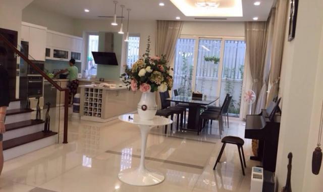 Chính chủ bán khách sạn 6 lầu MT Nguyễn Thái Học, Quận 1, DT: 4.2x18m, giá: 53 tỷ