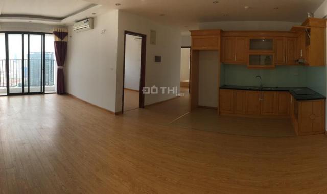 Cho thuê căn hộ diện tích 103m2 3 ngủ, giá: 10,5tr/th CC Green Stars 345 Phạm Văn Đồng