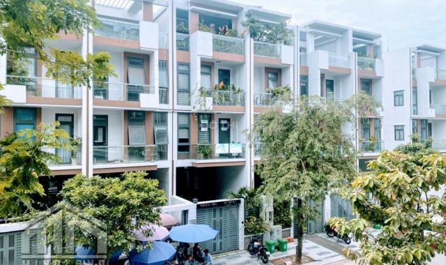 Cho thuê văn phòng 25 - 35m2 giá từ 5 tr - 7 triệu/tháng trong KDC Vạn Phúc City QL 13 Thủ Đức