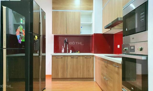 Cho thuê căn hộ toà nhà N01 - T2 tầng cao giá tốt
