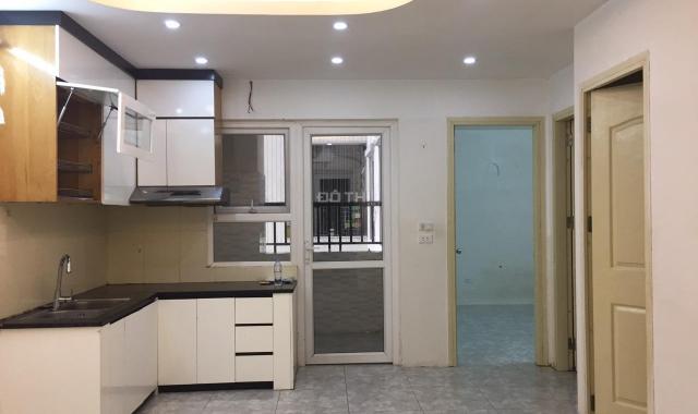Rất gấp cần bán căn hộ 45m2, 1PN thoáng tại HH1C Linh Đàm nhà sơn sửa mới đẹp