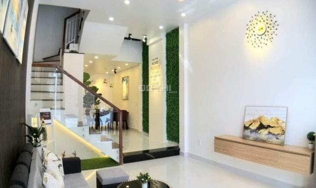 Chính chủ bán gấp nhà mặt tiền 5x16m, 4 lầu, đường Lạc Long Quân, Quận Tân Bình chỉ 22.8 tỷ