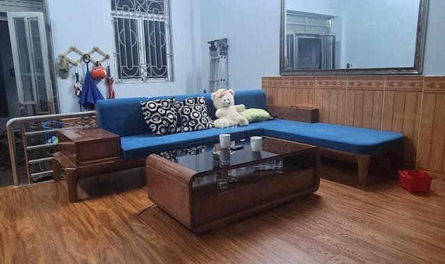 Bán nhà trung tâm Mỹ Đình 51m2 lô góc nội thất đẹp giá rẻ. 0825806999