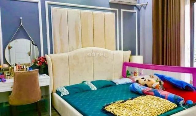 Chỉ hơn 4 tỷ, có ngày biệt thự siêu đẹp, đường Láng. 42m2 lô góc không gian cực thoáng