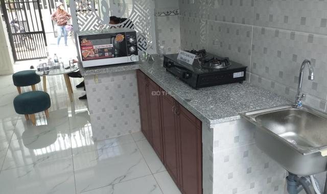 Nhà Tỉnh Lộ 10, KCN Tân Đức - Hải Sơn, DTSD 80m2 giá 520 triệu, sang ngay, LH: 0931332928