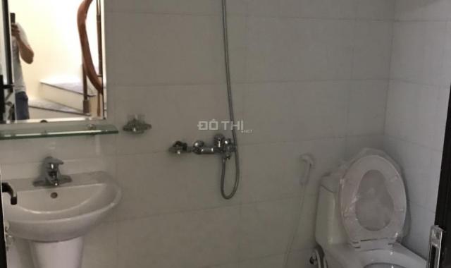 Bán nhà 3 tầng sổ đỏ 36m2 ô tô đỗ cửa La Tinh, Ỷ La, Dương Nội 1.5 tỷ