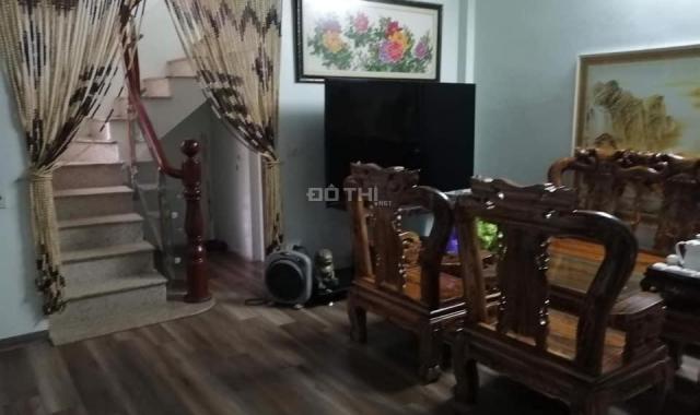 Bán nhà Vương Thừa Vũ lô góc 3 thoáng ngõ thông 4T, 30m2, 2.8 tỷ