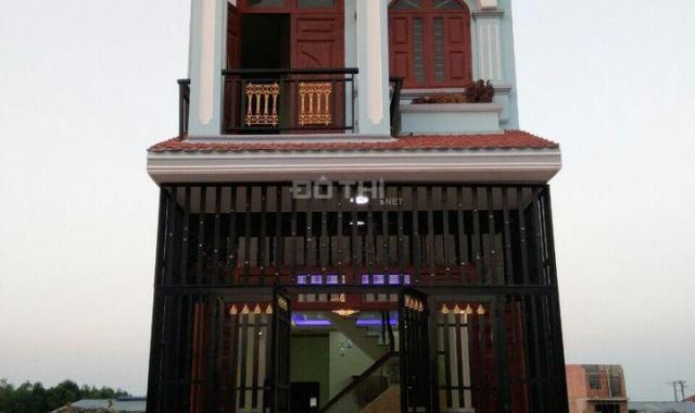Nhà Phú Hồng Thịnh 8, cạnh chợ Phú Phong, ngã tư Miếu Ông Cù, Bình Chuẩn