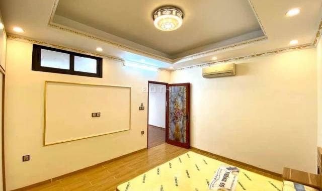 Cực sốc nhà phân lô Văn Khê, 50m2, vỉa hè, an sinh tốt, oto vào nhà