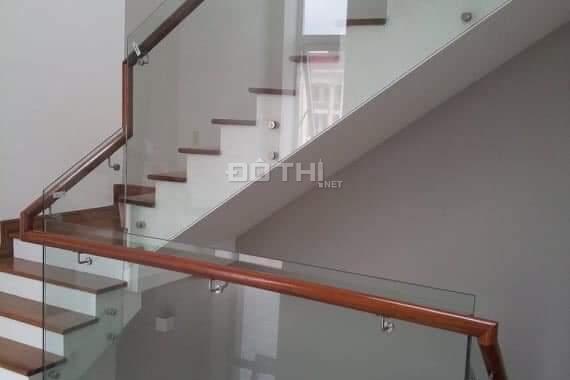 Chính chủ bán nhà xây mới 3 tầng giáp Lê Trọng Tấn, Hà Đông