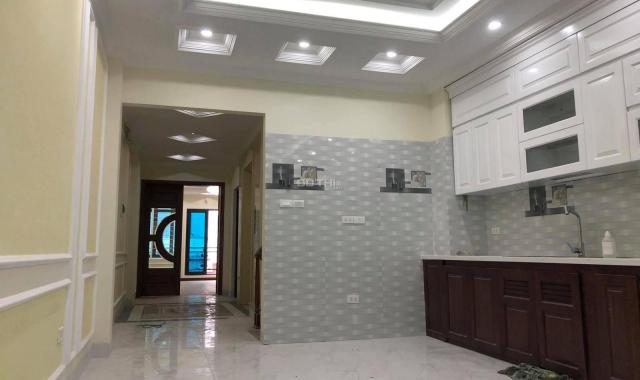 Bán nhà phân lô Phú Diễn, 73m2 x 6 tầng, thang máy, ô tô tránh, kinh doanh, 11 tỷ