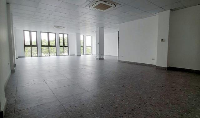 Cho thuê văn phòng chuyên nghiệp tại Ngụy Như Kon Tum 120m2 đầy đủ tiện ích giá chỉ 15 triệu/th