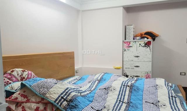 Siêu hot bán nhà Lương Đình Của, Đống Đa 30m2 5T MT 4m giá chào 4.1 tỷ ô tô gần nhà