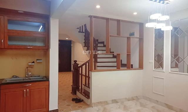 Nhà phố Nguyễn Phúc Lai 60m2, 5 tầng mặt tiền 5m giá 10,2 tỷ ô tô vào nhà