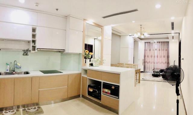 Cần bán gấp căn hộ 96m2 giá giảm sâu chỉ còn 2,5 tỷ tại Chung cư FLC Complex, LH: 0976991098