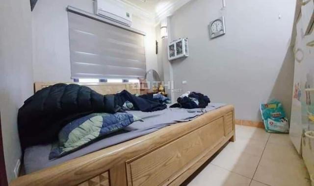 Bán nhà Minh Khai, Hoàng Mai, lô góc, kinh doanh, ngõ thông, mặt tiền rộng, DT 42m2, MT 6m, 2 tỷ