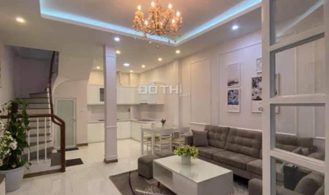 Nhỉnh 3 tỷ có ngay 52m2, nhà đẹp như khách sạn 5 sao tại Hồ Ba Mẫu