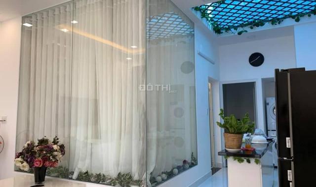 Bán nhà mặt tiền đường Lê Trực, phường 7, Bình Thạnh, 3 tầng BTCT, nhỉnh 6 tỷ thương lượng