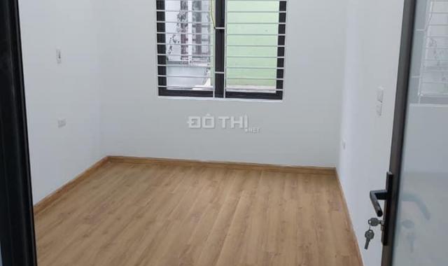 Chính chủ bán nhà phố Bạch Mai 32m2 4T, đường trước nhà 3m, giá 3,35 tỷ. LH: A Tuấn 0906555577