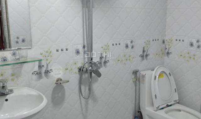 Chính chủ bán nhà ngõ 105 Bạch Mai, 10m ô tô tránh, 4 tầng, 27m2, 2.05 tỷ