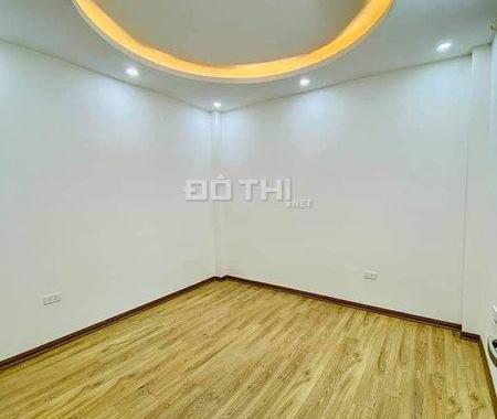 Bán nhà Tôn Thất Tùng kinh doanh, ô tô 58m2, giá: 4.8tỷ