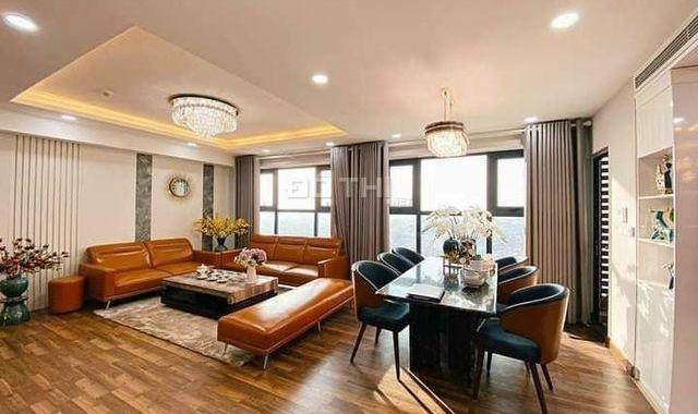 Bán căn hộ chung cư tại dự án Goldmark City, Bắc Từ Liêm, Hà Nội diện tích 160m2, giá 28.6 triệu/m2