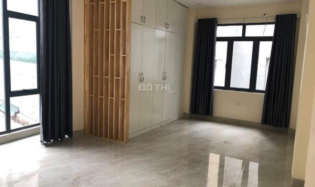 Bán nhà Đống Đa 35m2, 3PN, gần ô tô, 3 thoáng, 3.4 tỷ