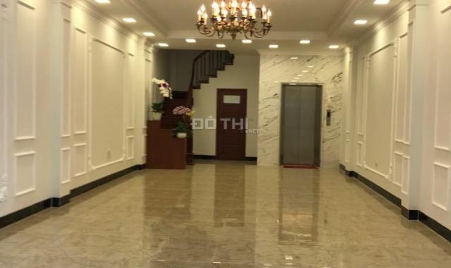 Chính chủ cần bán gấp nhà mặt ngõ phố Trần Quốc Hoàn, DT 70 m2 x 7 T mới 14 tỷ