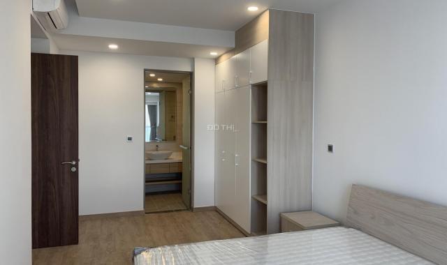 Kẹt tiền bán gấp căn hộ Phú Mỹ Hưng Midtown 2PN, full NT, 95m2 nhà đẹp giá 4,9 tỷ LH 0948272729