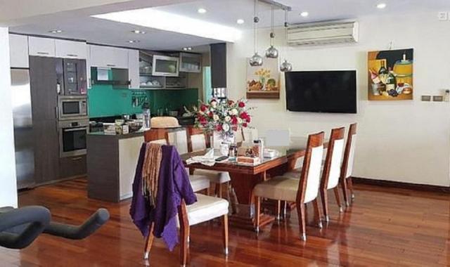 Cần bán căn hộ cao cấp Trung kính 128m2, 3 phòng ngủ full đồ về ở luôn, tầng đẹp, view thoáng