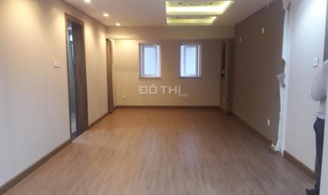 Bán biệt thự đường Nguyễn Văn Hưởng Thảo Điền, Quận 2. DT 15x20m = 300m2, hướng Đông - Nam