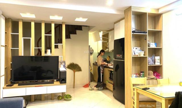 Nhỉnh 2 tỷ có nhà DTSD 160m2 Bùi Xương Trạch + Thanh Xuân, ngõ thông, gần ô tô đỗ