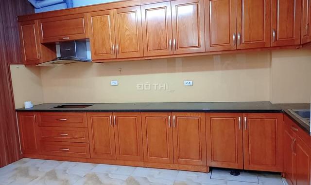 Gara ô tô, ngõ thông, nhà 55m2, 5 tầng, đường Nguyễn Đức Cảnh - Hoàng Mai