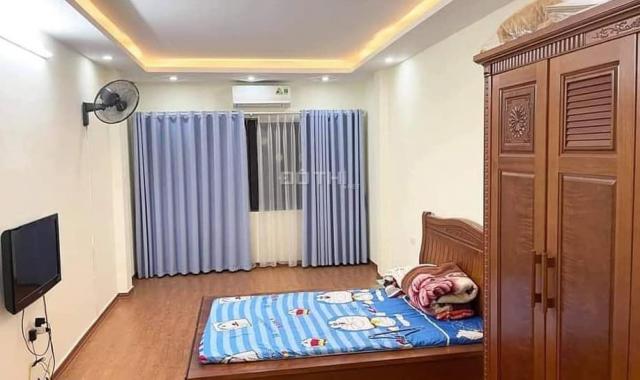 Chính chủ bán lại nhà 36m2 cực đẹp ngay Ngã Tư Sở - Thanh Xuân - Ngõ thông - Ô tô đỗ cửa