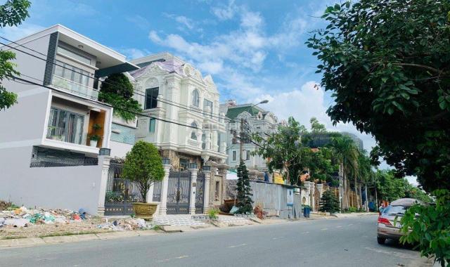 Bán lô đất 100m2 vị trí đẹp gần quán ăn Năm Lửa