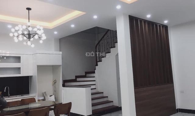 Nhà ngõ Đội Cấn ngay Giang Văn Minh 45m2 4PN xây chắc chắn chỉ 4 tỷ 8, LH chị Loan 0934 668 939