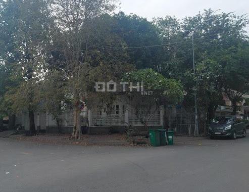 Bán nhà biệt thự An Phú An Khánh khu B đường 17 ngay siêu thị Metro 300m2, giá bán 52 tỷ