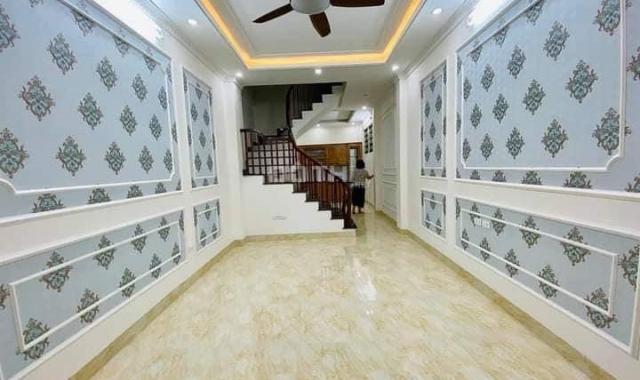 Nhà đẹp đón tết, nhà 45m2, ngõ thông, ô tô qua cửa, phố Trương Định