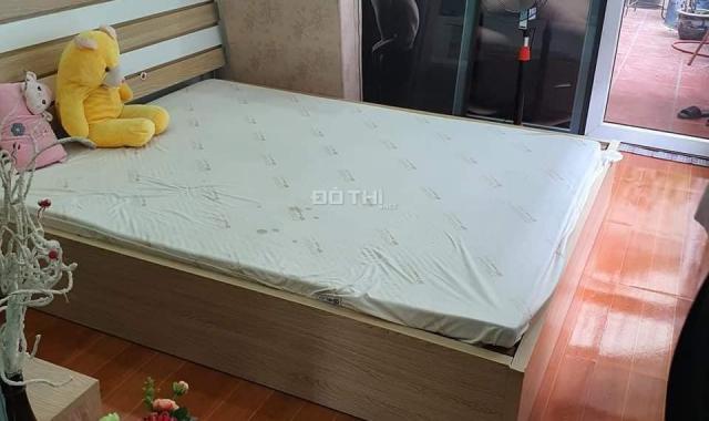 Bán nhà mặt phố Vọng, DT 62 m2 x 5T, nhà mới đẹp, giá 9.9 tỷ. LH 0968218002