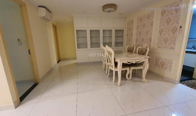 Cho thuê căn hộ chung cư tại dự án căn hộ Cosmo II, Quận 7, Hồ Chí Minh, DT 121m2, giá 16 tr/th