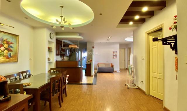 Gia đình cần cho thuê căn hộ chung cư cao cấp Pico - 173 Xuân Thủy 110m2, 3PN đủ đồ giá 13tr/th