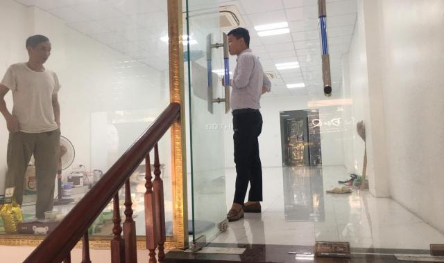 Ngã Tư Sở: Cho thuê mặt bằng kinh doanh 80m2 tại ngã Tư Vương Thừa Vũ giá rẻ