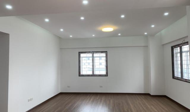 Bán căn hộ OCT1 Bắc Linh Đàm, 110m2 3PN căn góc 3 mặt thoáng, giá 2,28 tỷ (CC + ảnh thật)