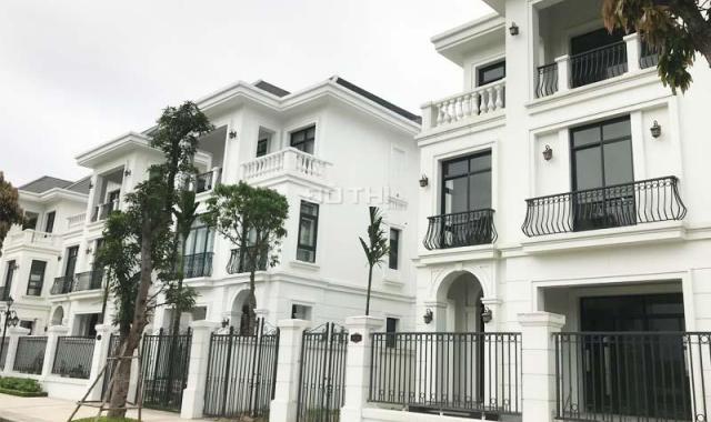 Chính chủ cần bán gấp căn song lập Vinhomes Green Bay diện tích 180m2 giá tốt nhất. LH 0913754686